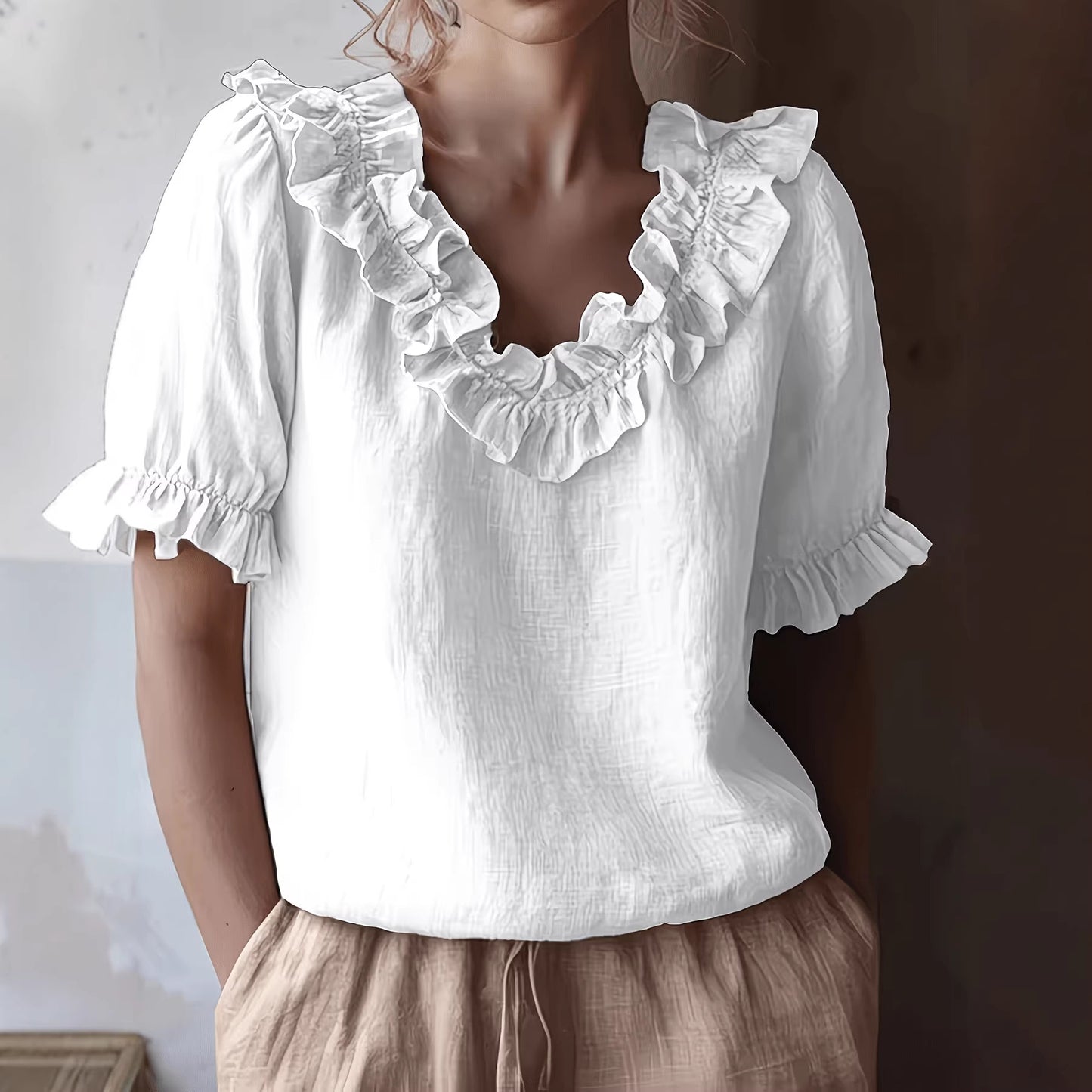 Women's Solid-Color Fashionable Casual Ruffle-Trimmed Crew-Neck Shirt