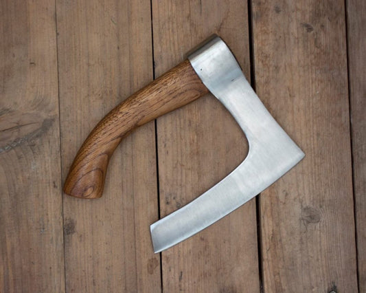 Bearded fist axe